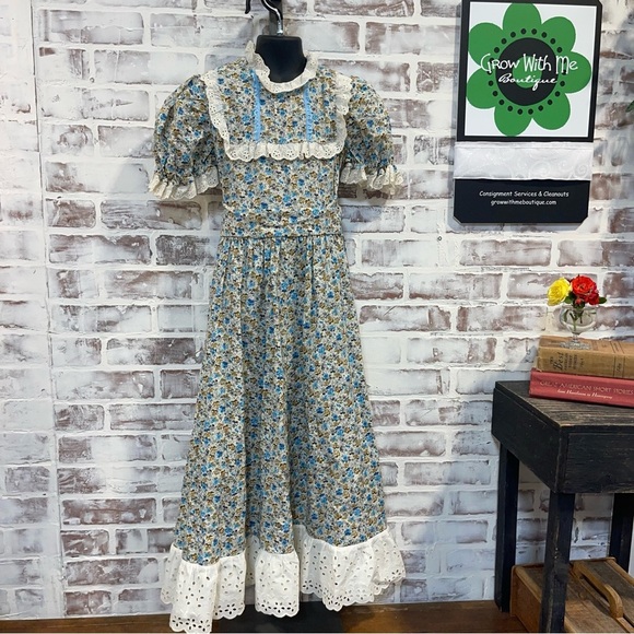 Handmade prairie Floral Blue and White Vintage Dress 8/10 - Picture 1 of 7